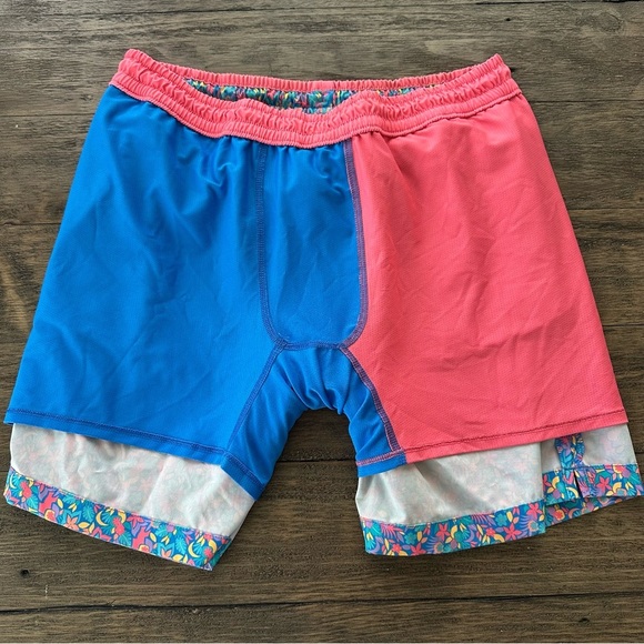 Chubbies Mens XL Blue Spades Classic Fit Swim Trunks Shorts 5.5” Inseam Lined - Picture 7 of 7